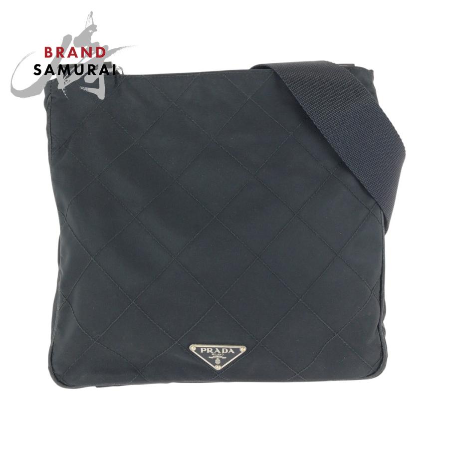 PRADA（プラダ） テスート 三角ロゴプレート ブラック 黒 シルバー金具