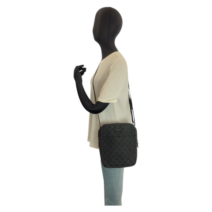 GUCCI（グッチ） ブラック 黒 GGキャンバス 122759 ショルダーバッグ