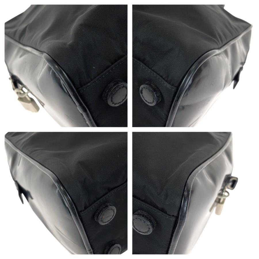 PRADA（プラダ） 美品 テスート 三角ロゴプレート ブラック 黒
