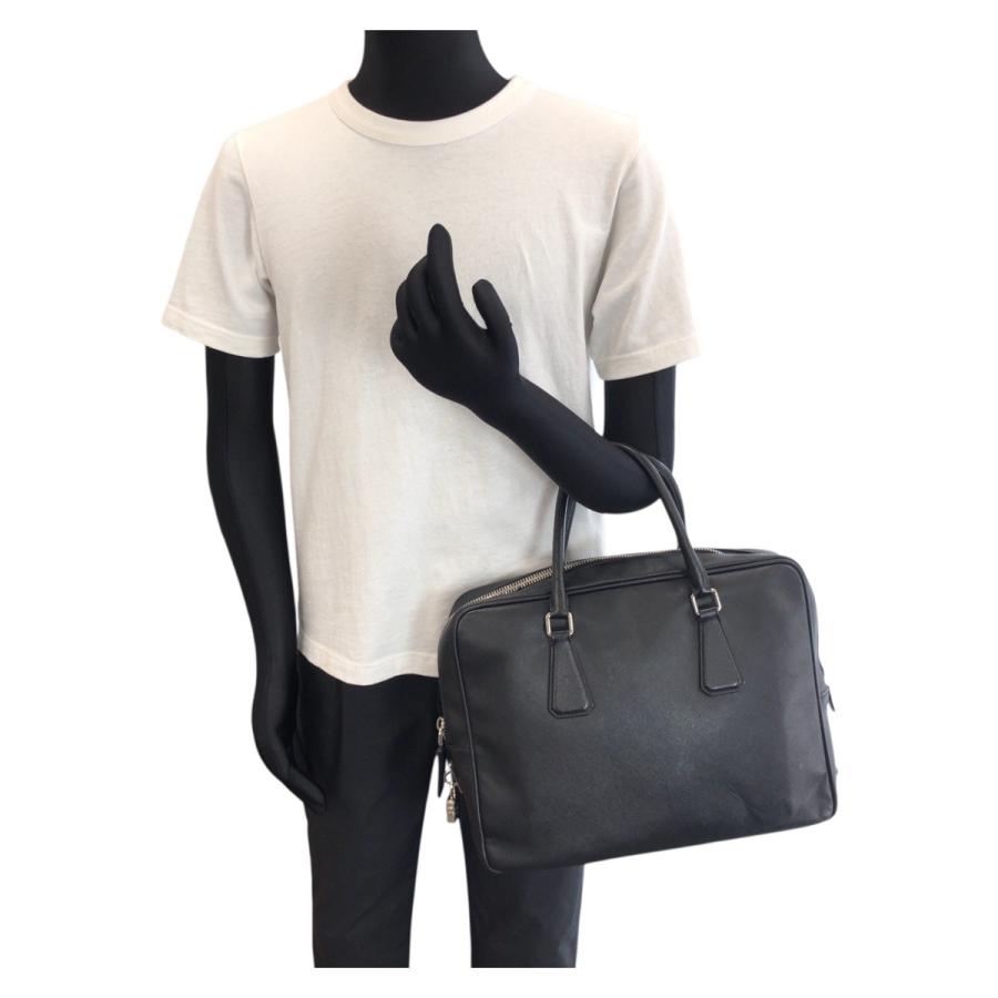 【本物⭐︎鍵付き】プラダ ブリーフケース 三角ロゴプレート 黒 サフィアーノレザー PRADA（プラダ） 美品 サフィアーノ 三角ロゴプレート ブラック 黒