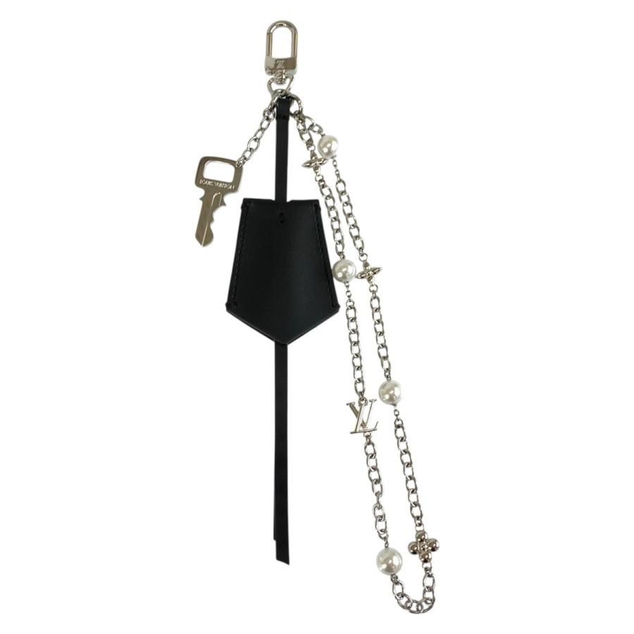 超美品 ルイヴィトン LVイニシャル ミッドナイトパールスタッキング ブラック シルバー レザー M02957 キーホルダー バッグチャーム 602686 | LOUIS VUITTON | 01