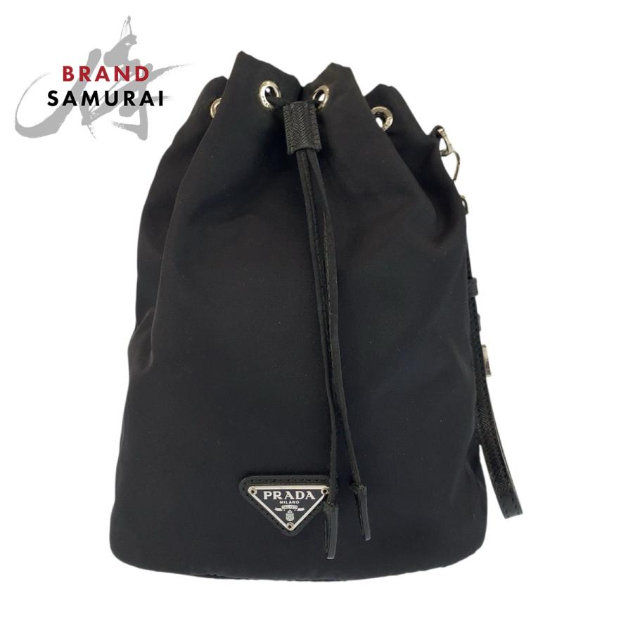 PRADA（プラダ） 美品 テスート ブラック 黒 シルバー金具 ナイロン 
