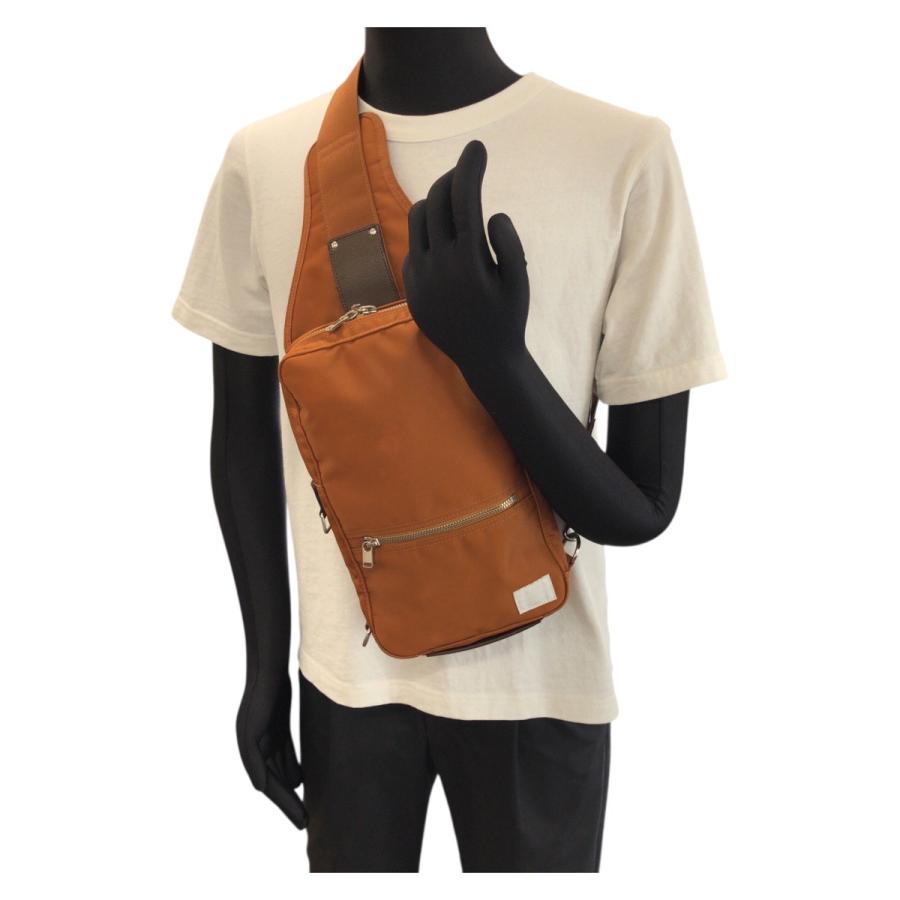 PORTER 美品 ポーター LIFT ブラウン キャメル シルバー金具 ナイロン 