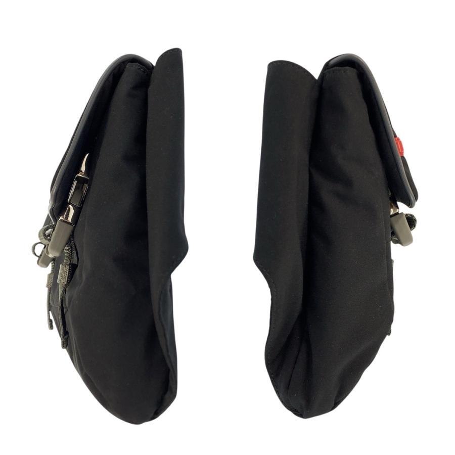 PRADA SPORTS プラダスポーツ ボディーバック　ナイロン PRADA（プラダ） 美品 プラダスポーツ ブラック グレー シルバー金具