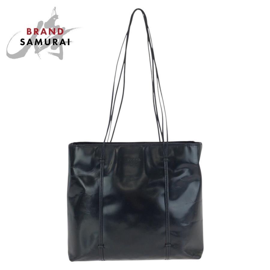 PRADA（プラダ） ブラック 黒 シルバー金具 エナメル トートバッグ 