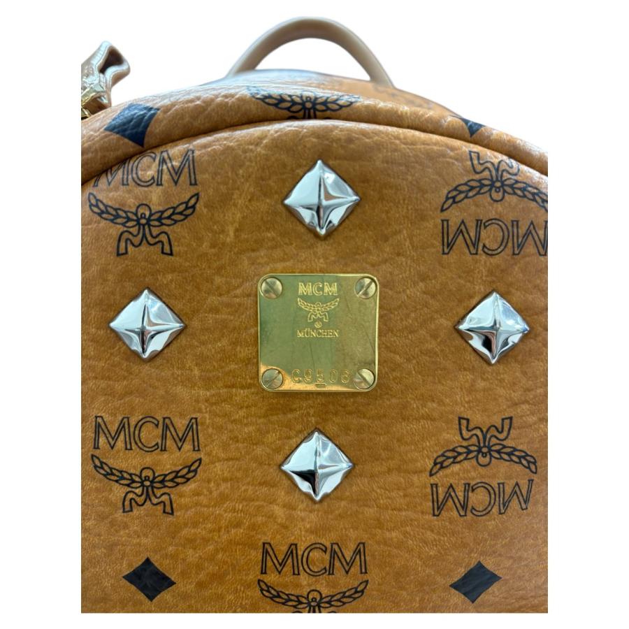 MCM（エムシーエム） エム シー エム ヴィセトス スタッズ ブラウン