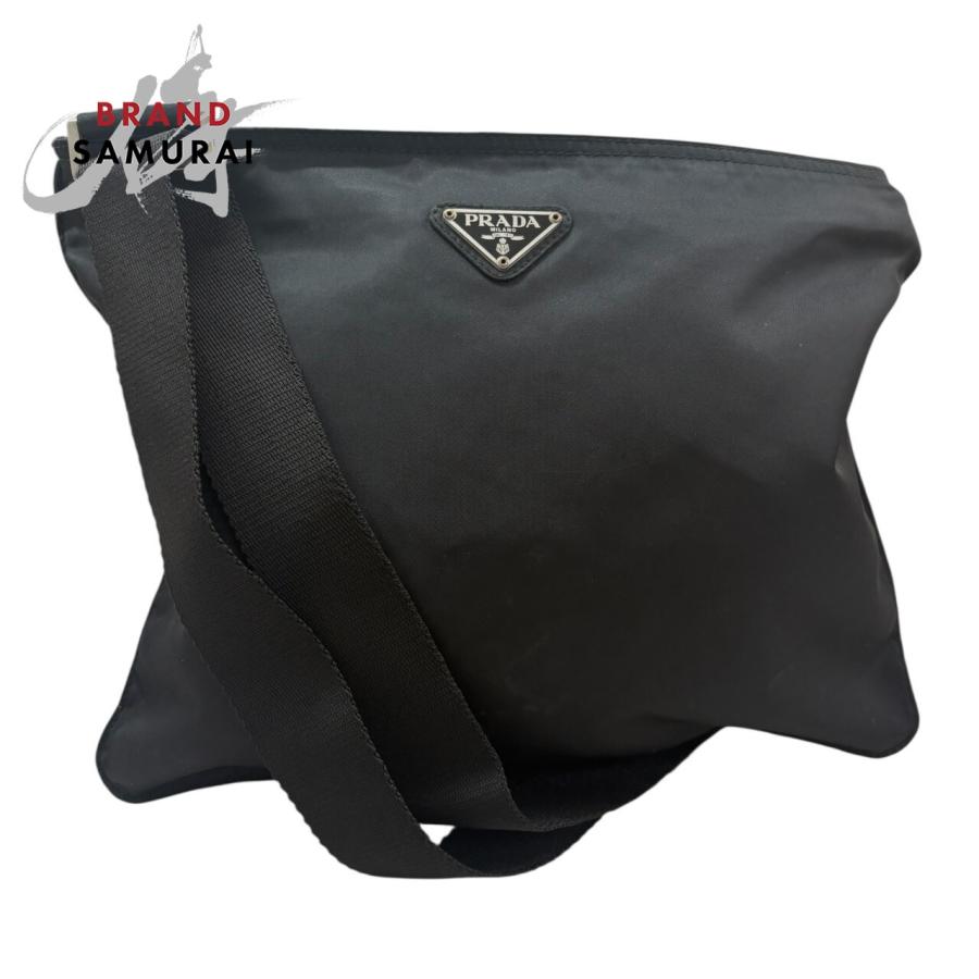 良品プラダ　PRADA　テスート　ナイロンショルダーバッグ　黒　三角ロゴ　保証書 PRADA（プラダ） テスート 三角ロゴ ブラック シルバー金具 ナイロン