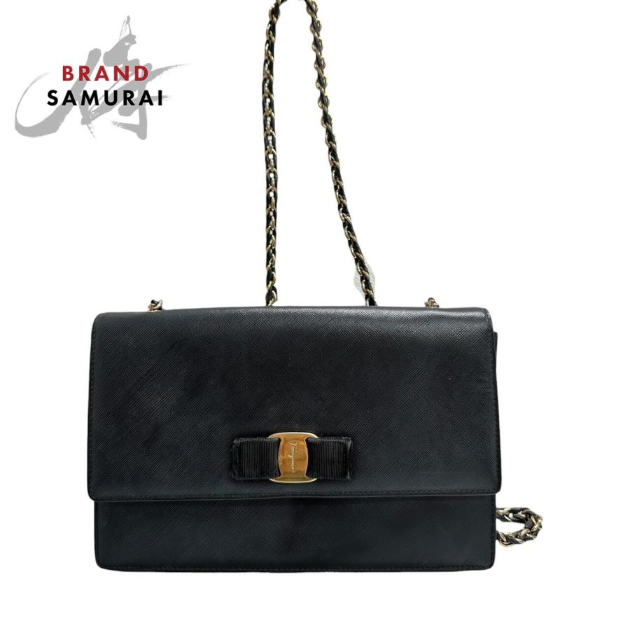 Salvatore Ferragamo サルヴァトーレフェラガモ ヴェラ ネイビー