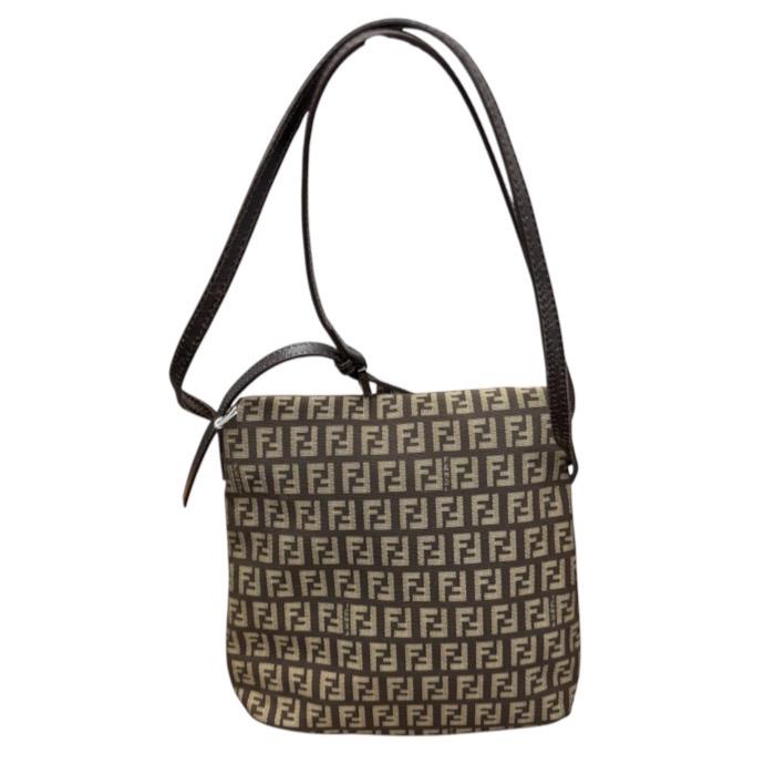 FENDI（フェンディ） 美品 ズッキーノ ブラウン シルバー金具
