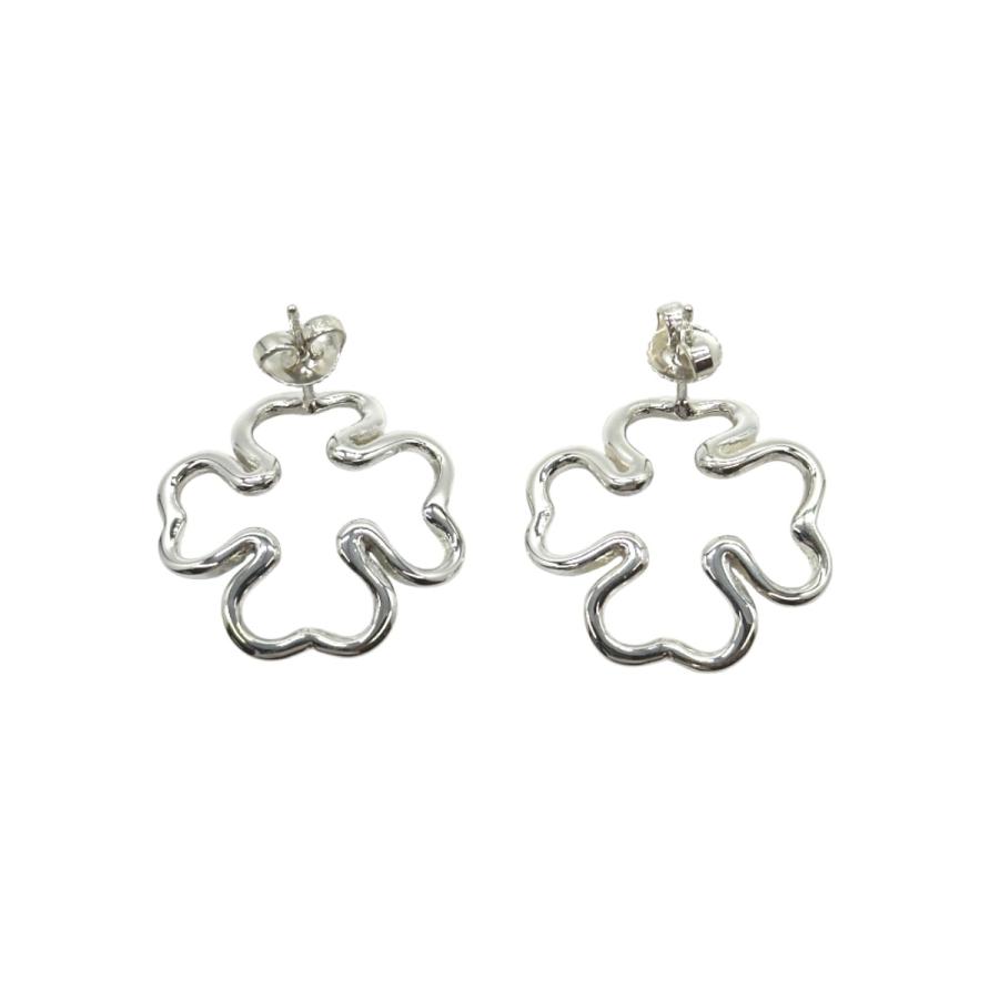 シャネルCHANEL ピアス　クローバー　希少　ヴィンテージ CHANEL（シャネル） 美品 クローバーモチーフ シルバー925 ピアス