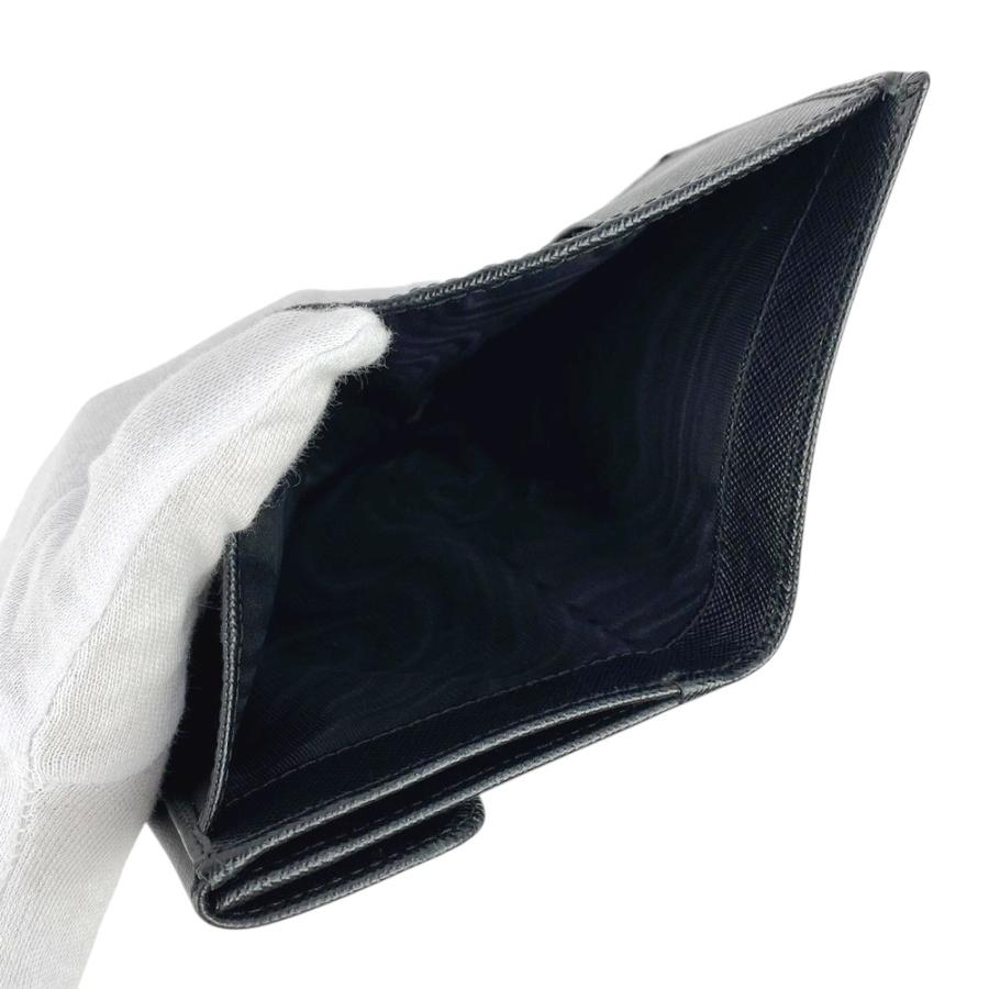 ◇SALE◇ □美品□ プラダ 二つ折り財布 財布 サフィアーノ レザー