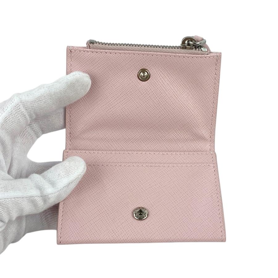 □未使用□ プラダ 二つ折り コンパクト 財布 サイフ サフィアーノ  