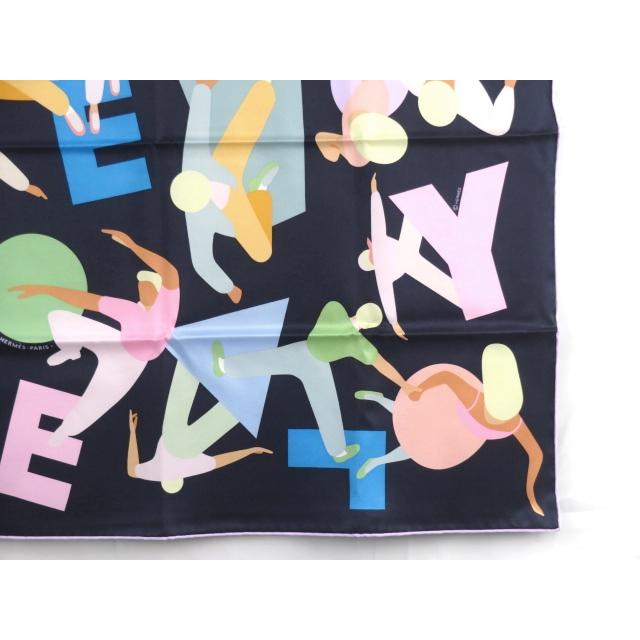 【年末年始 限定値下げ】■未使用■　エルメス カレ 70 スカーフ HOMMAGE A GENE KELLY ネイビー シルク 983914S 箱 【36316】 |  | 03