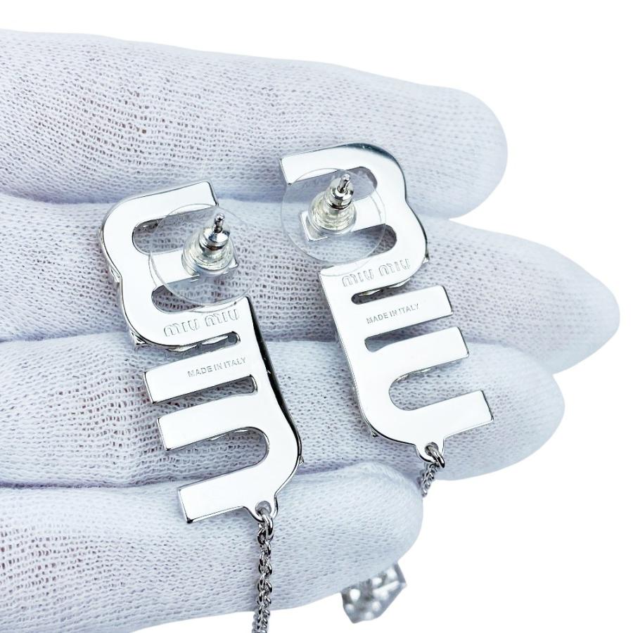 ■新同■　ミュウミュウ ドロップピアス ロゴ アクセサリー クリスタルチャーム 揺れる シルバー SS ラインストーン 【484629】7 |  | 09