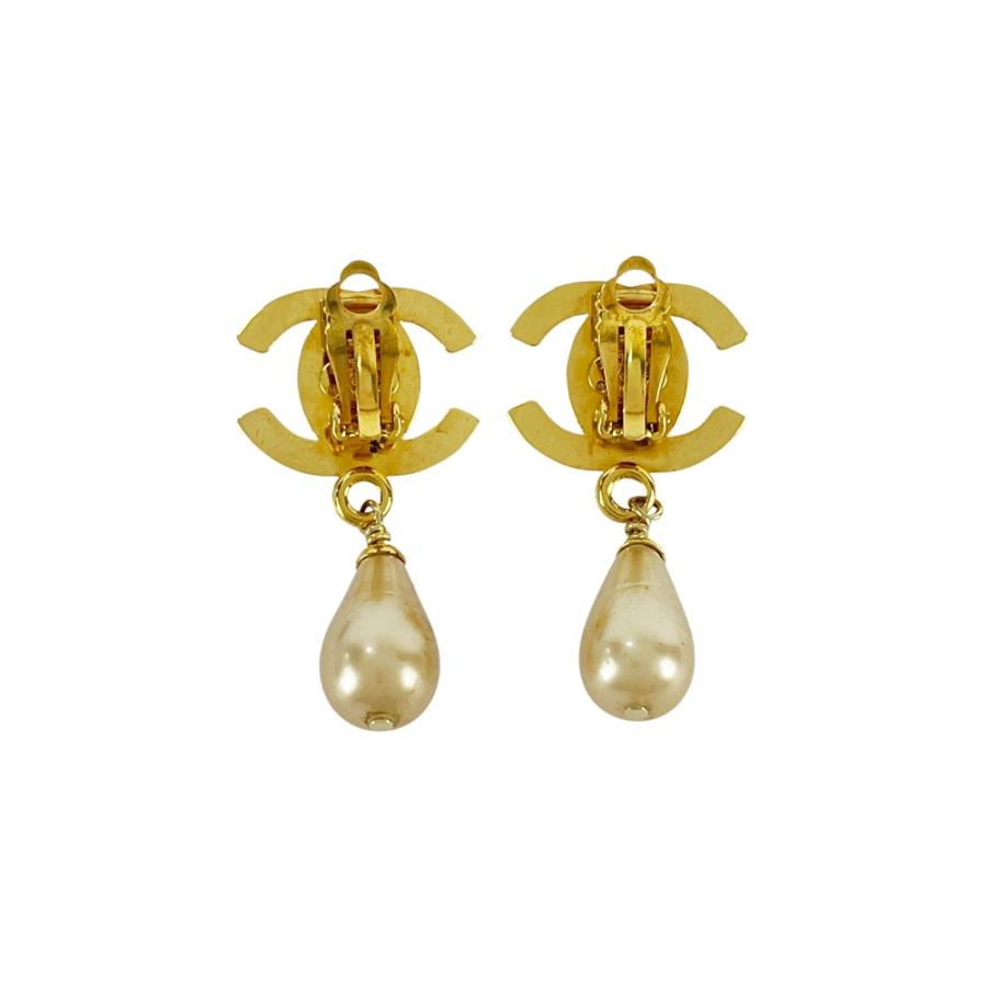 シャネル ■美品■ココマーク ターンロック フェイクパール イヤリング アクセサリー ゴールド GP 96P 箱【496950】11 |  | 01