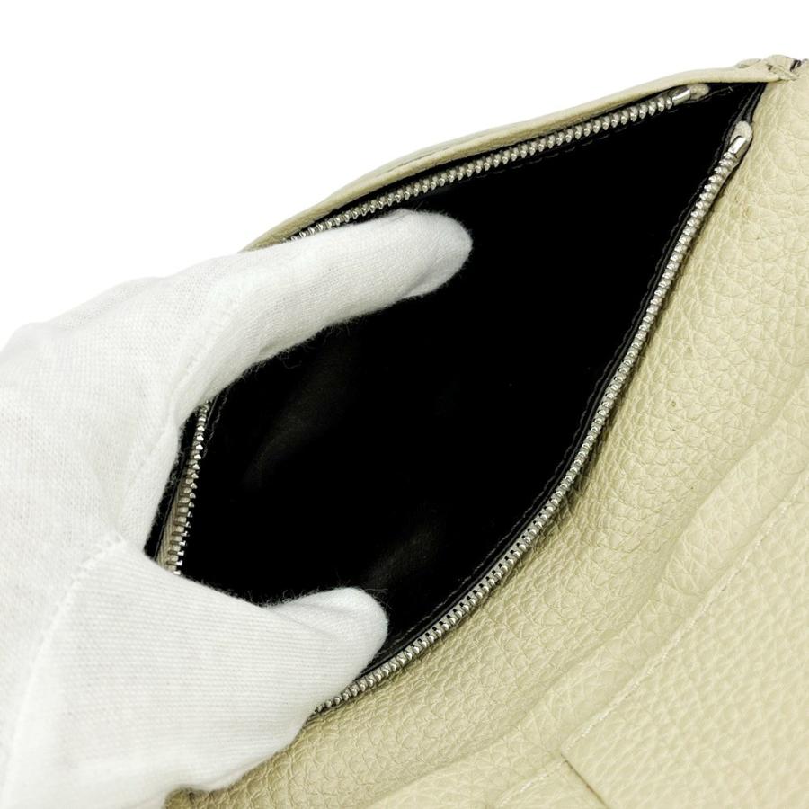 フェンディ □美品□ セレリア 二つ折り 長財布 ウォレット ステッチ