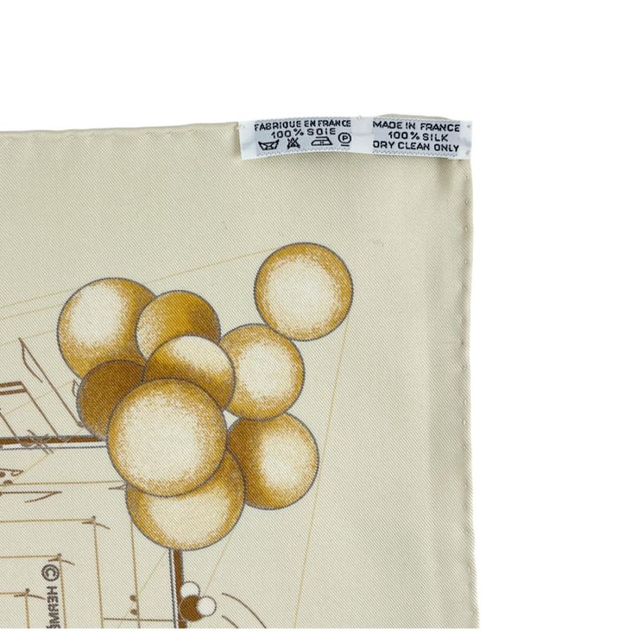 エルメス ■新同■ カレ 90 La Musique des Spheres 音符 楽器 バイオリン ベージュ シルク 箱 【546037】11 |  | 05