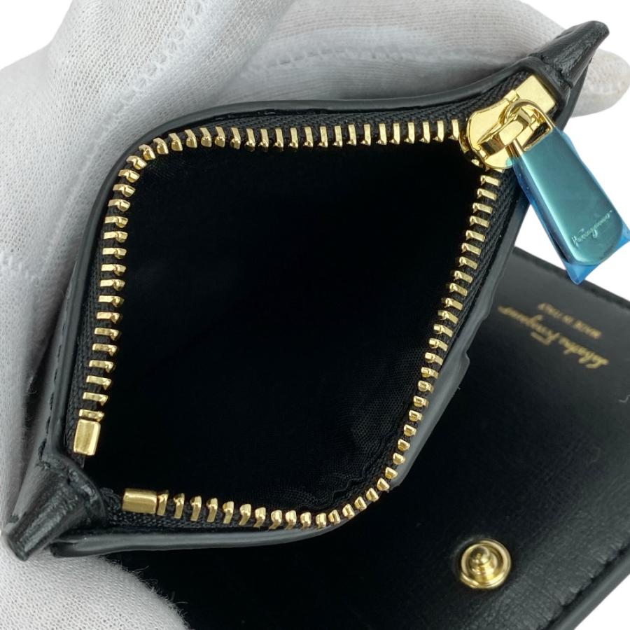 フェラガモ ■未使用■ ヴァラ リボン 二つ折り ウォレット 財布 サイフ レザー ブラック 22E009 箱 【557910】5 |  | 07