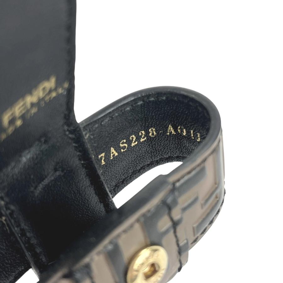 フェンディ □美品□ FF ダイヤモンド イヤホンケース レザー GP
