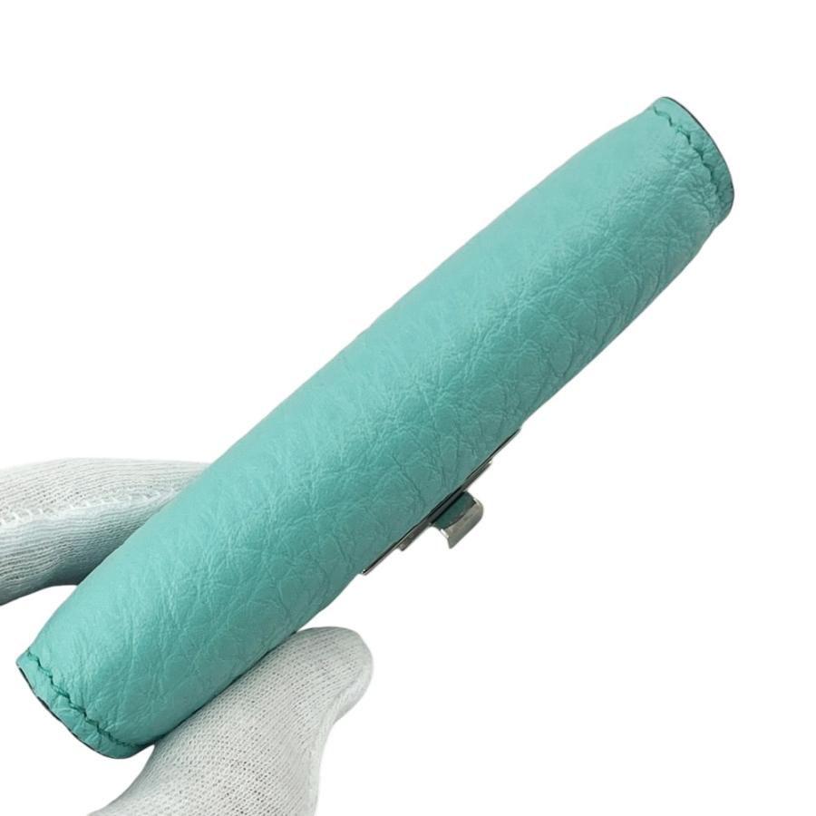 フェンディ ■未使用■ ピーカブー セレリア 6連 キーケース レザー ブルー 箱 【558665】8 |  | 04