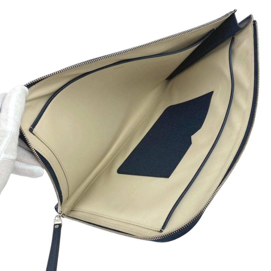 ヴァレクストラ □美品□ セカンド クラッチ バッグ ドキュメント 