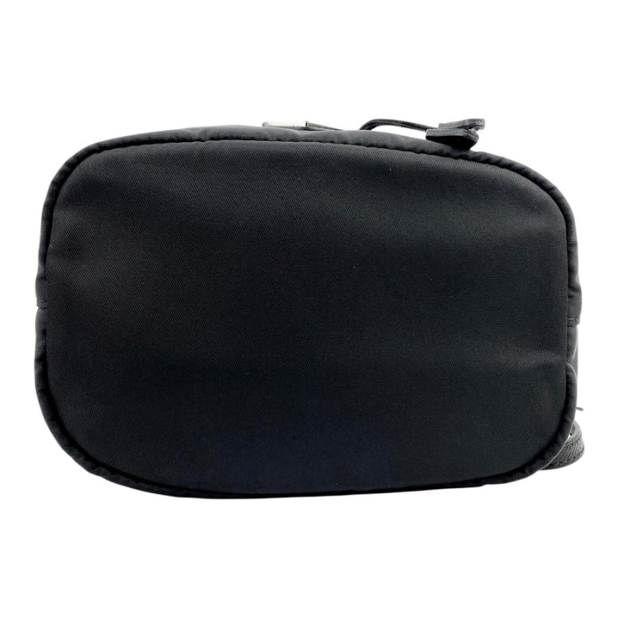 プラダ □美品□ 巾着 ポーチ 小物入れ Re-Nylon リナイロン テスート