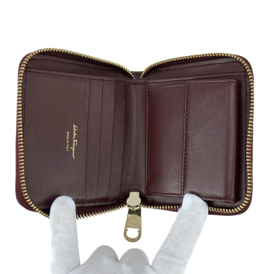 フェラガモ ■美品■ フルジップ コンパクト ウォレット 二つ折り 財布 ガンチーニ レザー ボルドー ゴールド 22D290 箱 【619359】5 |  | 06