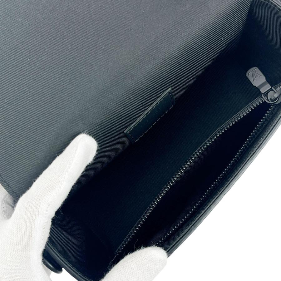 ルイヴィトン ■新同■ ウェアラブルウォレット ショルダー バッグ チェーン トリヨン ブラック M81746 【624377】3 |  | 07