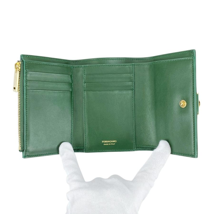 フェラガモ ■美品■ 三つ折り 財布 コンパクト ウォレット ガンチーニ レザー GP グリーン ゴールド 220630 【627408】5 |  | 06
