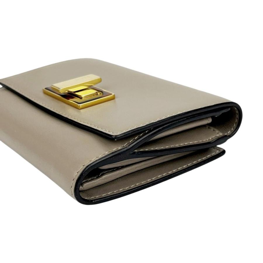 フェンディ ■中古■ ピーカブー 二つ折り 財布 ウォレット レザー グレー【698149】13 |  | 03
