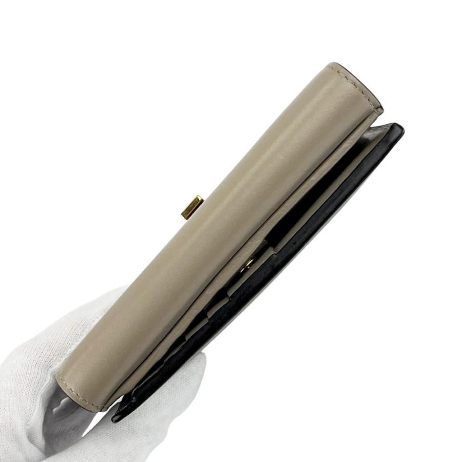 フェンディ ■中古■ ピーカブー 二つ折り 財布 ウォレット レザー グレー【698149】13 |  | 04