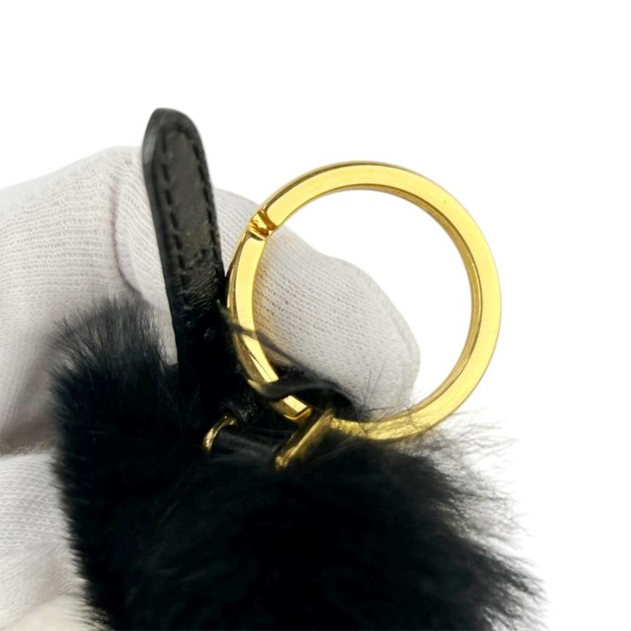プラダ ■美品■ ファー チャーム キーホルダー トライアングル ロゴ 尻尾 レザー GP ブラック ホワイト ゴールド 1TL045 【718472】5 |  | 05