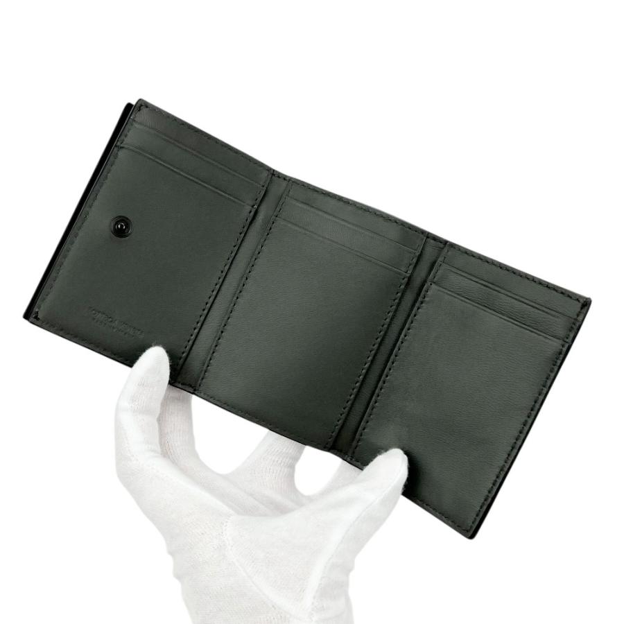 ボッテガヴェネタ ■美品■ イントレチャート 三つ折り コンパクト 財布 ウォレット レザー ブラック 箱【726866】13 |  | 06