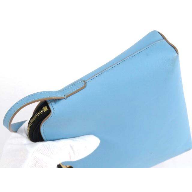 【THE ROW】 ザロウ ショルダー バッグ かばん 鞄 ファッション レディース レザー カーフ 水色 ブルー 【A68361】箱 |  | 05