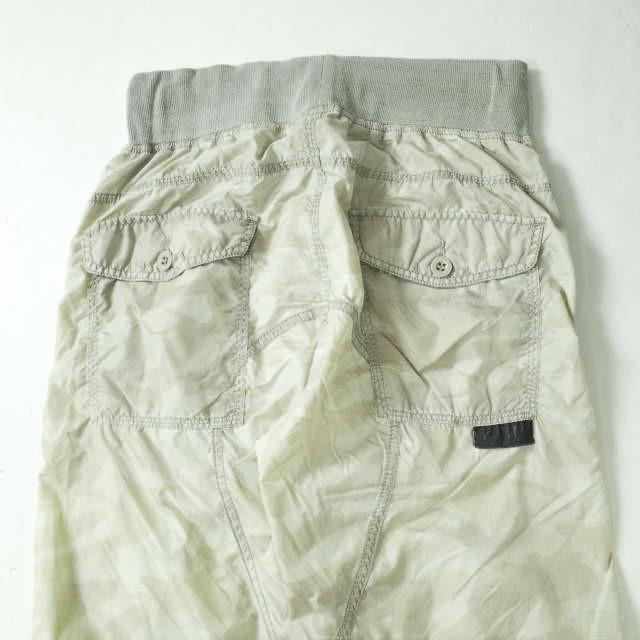 DIESEL ディーゼル カモフラージュ ナイロンイージーパンツ 31 グレージュ リブ ボトムス f1136 |  | 04