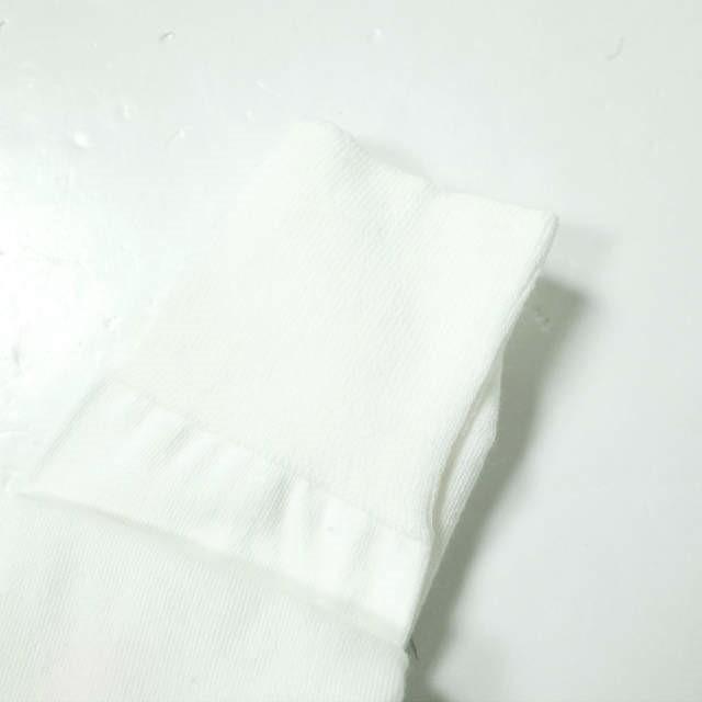 新品 FALKE ファルケ RUN SOX - UNISEX 3足セット ラン ソックス ユニセックス 16605 ホワイト 39-41(24.5-26.5cm) ミドル丈 靴下 g10032 |  | 06