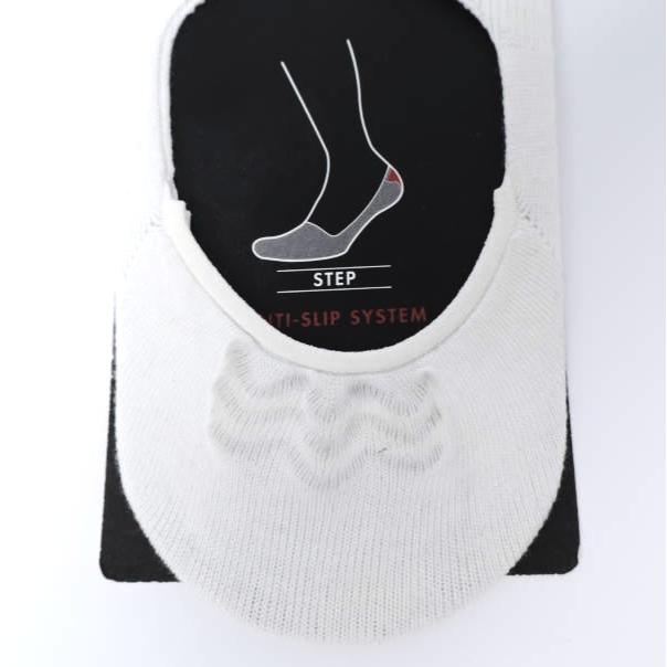 新品 FALKE ファルケ STEP INVISIBLE SOX 3足セット ステップ ソックス 14677 WHITE 41-42(M/26cm-27cm) 靴下 g10045 |  | 04