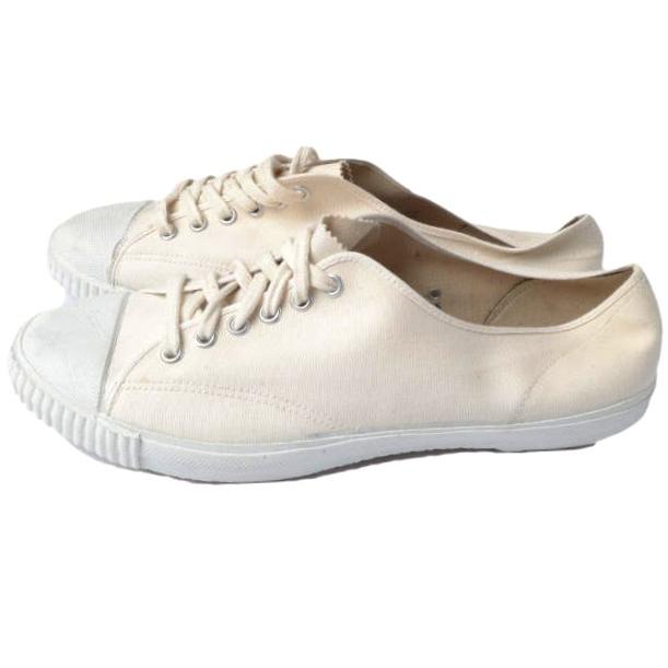ドイツ軍 GERMAN ARMY TRETORN SNEAKER トレトン社製 キャンバスミリタリースニーカー 44(28.5cm) ECRU 軍物 ヴィンテージ シューズ g10060 |  | 01