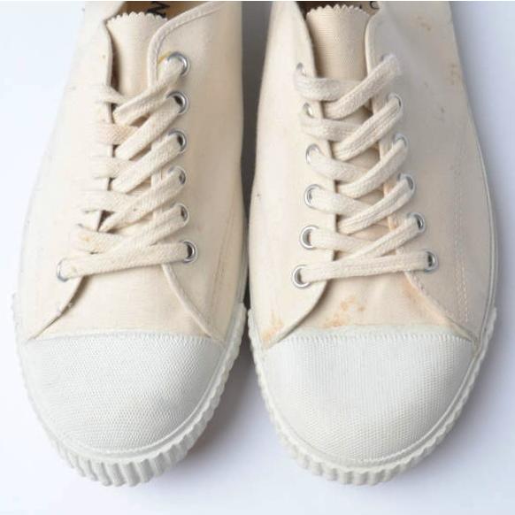 ドイツ軍 GERMAN ARMY TRETORN SNEAKER トレトン社製 キャンバスミリタリースニーカー 44(28.5cm) ECRU 軍物 ヴィンテージ シューズ g10061 |  | 04