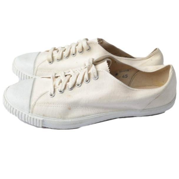 ドイツ軍 GERMAN ARMY TRETORN SNEAKER トレトン社製 キャンバスミリタリースニーカー 45(29cm) ECRU 軍物 ヴィンテージ TOURNAMENT g10063 |  | 01