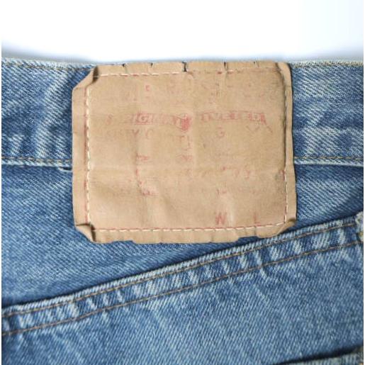 Levi's リーバイス カナダ製 トップボタン裏刻印94 セルビッチデニムパンツ W26程度 INDIGO ジップフライ ヴィンテージ ボトムス g10305 |  | 07