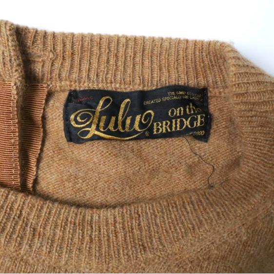 LULU ON THE BRIDGE ルルオンザブリッジ バックボタン クルーネックニット Free CAMEL セーター トップス g10338 |  | 02