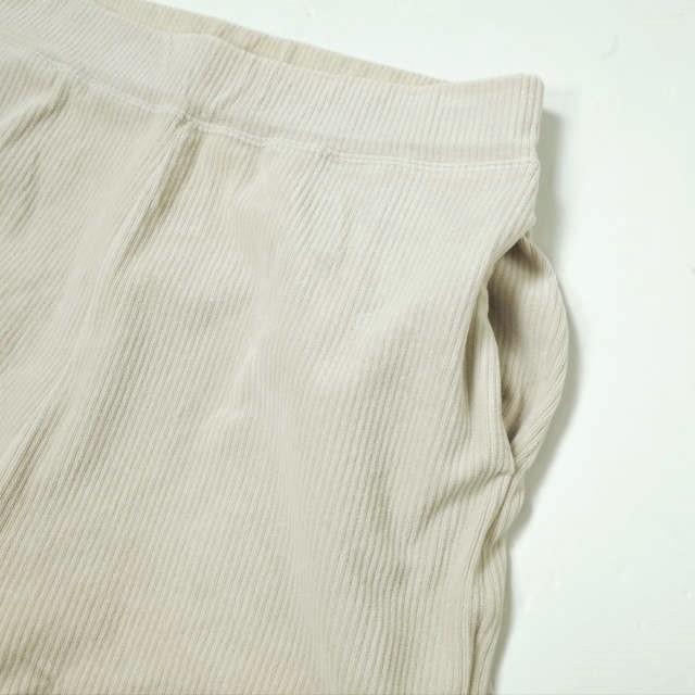 Ray BEAMS レイビームス 19AW コードベロアフレアーパンツ 63-23-0316-101 1 Lt.BEIGE コーデュロイ ベルベット イージー ボトムス g10366 |  | 02
