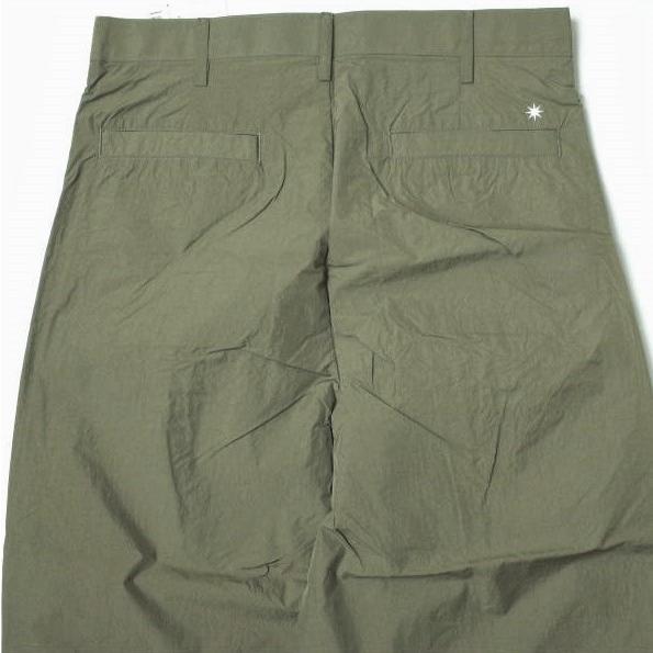 新品 GDC ジーディーシー 日本製 NYLON WIDE SLACKS ナイロンワイドスラックス M37016 M KHAKI 2タック パンツ ボトムス g11183 |  | 05