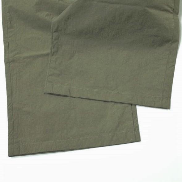 新品 GDC ジーディーシー 日本製 NYLON WIDE SLACKS ナイロンワイドスラックス M37016 M KHAKI 2タック パンツ ボトムス g11183 |  | 06