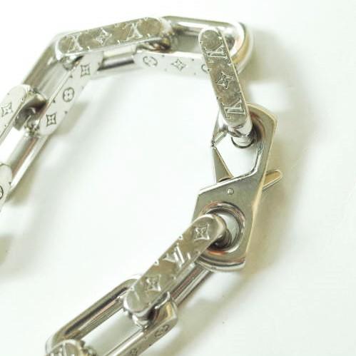 LOUIS VUITTON ルイ・ヴィトン イタリア製 ブレスレット・チェーン モノグラム M64223 シルバー Mサイズ アクセサリー g11297 |  | 06