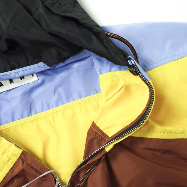 新品 MARNI マルニ 22SS カラーブロック ウインドブレーカー JUMU0116LQ TN855 48 ナイロン フーデッドジャケット バックロゴ g11343 |  | 06