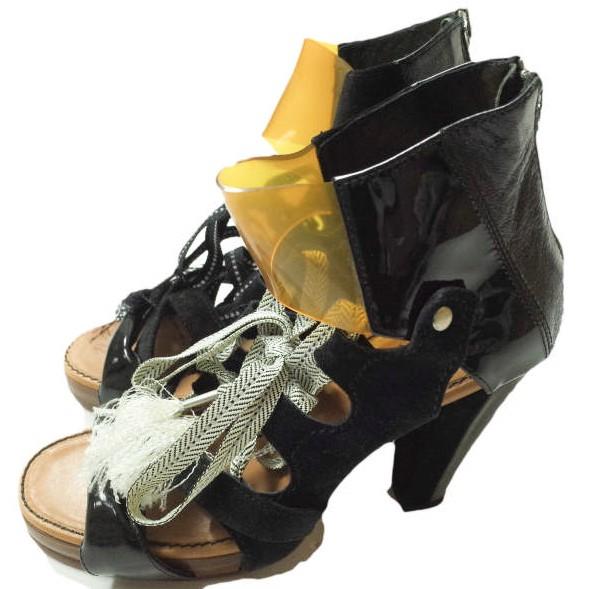 TOGA トーガ 異素材ドッキング レースアップヒールサンダル TA22-AJ522 38(24-24.5cm) ブラック グラディエーター シューズ g11497 |  | 01