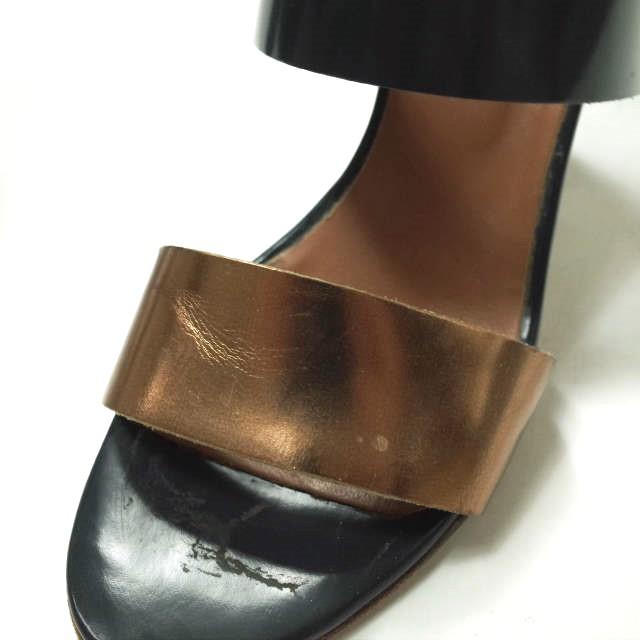 FABIO RUSCONI ファビオルスコーニ イタリア製 MAR427 チャンキーヒールレザーストラップサンダル 37(23.5cm) NAVY シューズ g12077 |  | 07