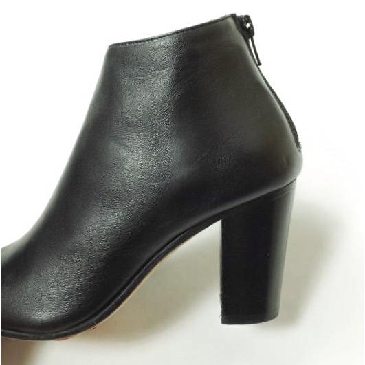 新品 FABIO RUSCONI ファビオルスコーニ オープントゥバックジップショートブーツ I-1127 35(22-22.5cm) ブラック ボア ヒール g12590 |  | 05